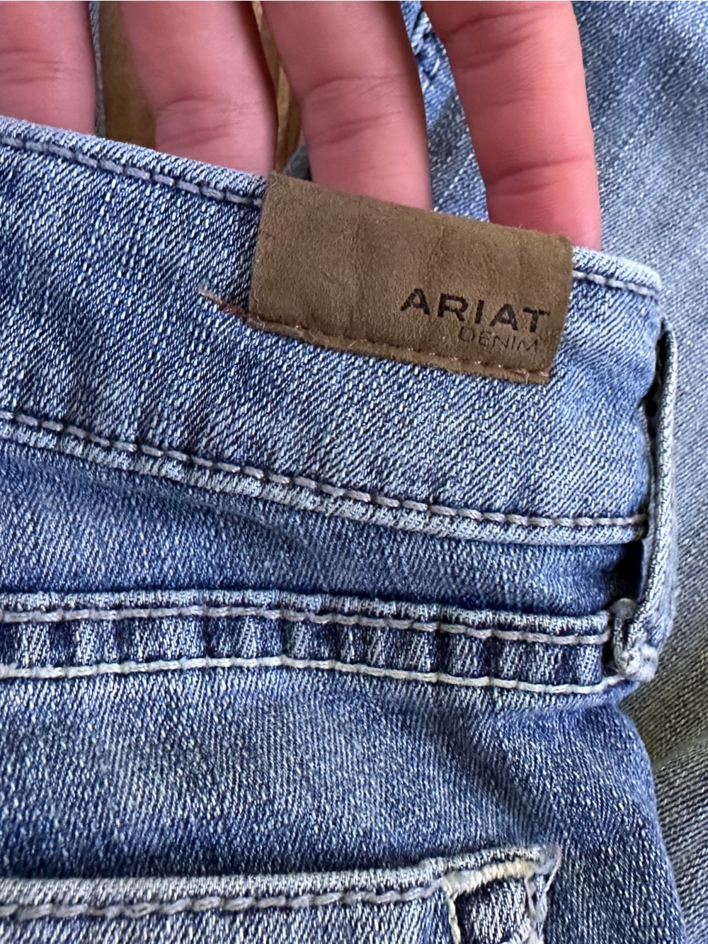 Ariat Women’s Trouser Jeans 27R Light Wash Wide Leg Western Denim - Picture 9 of 10